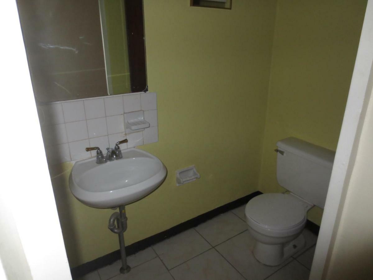 Chateau Yellow Mandeville Esterno foto